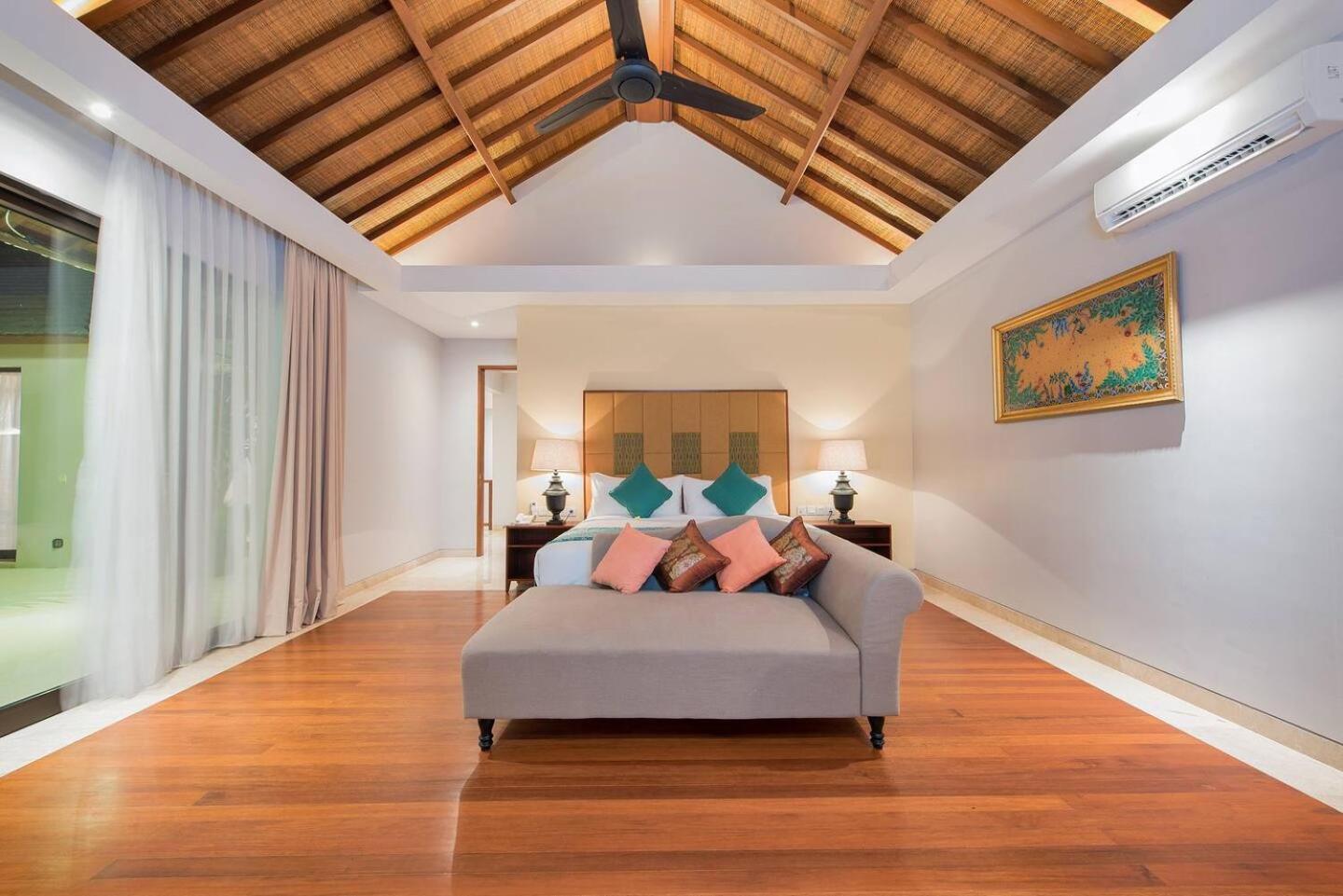 Karang Saujana Hotel Uluwatu Екстериор снимка